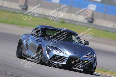 media/Oct-01-2022-Speed Ventures (Sat) [[c274cbe0b4]]/PURPLE GROUP/SESSION 2 (TURN 6 OUTSIDE)/